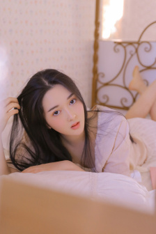 最美情侣高清视频播放